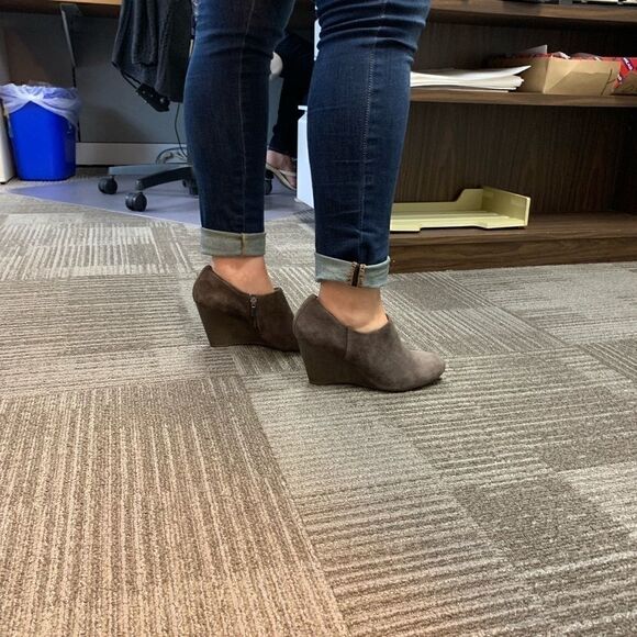 NWOB Clark’s Artisan Booties   - Picture 7 of 7